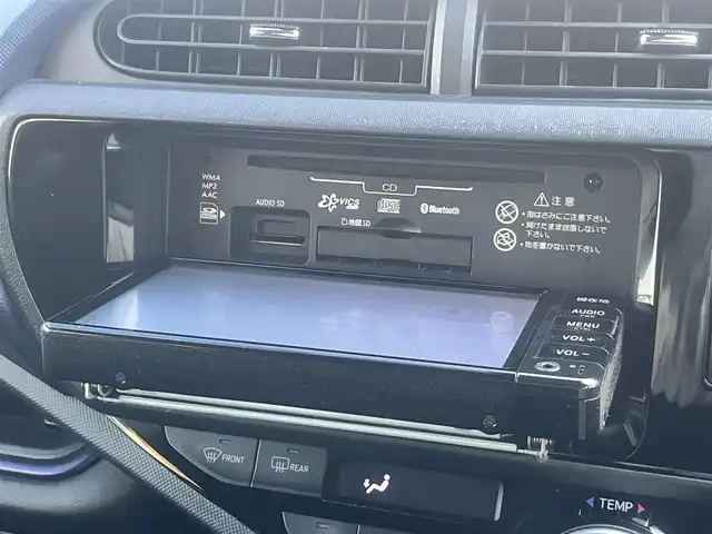 トヨタ アクア S 島根県 2016(平28)年 5.7万km ディープアメジストマイカメタリック 純正SDナビ　/地デジ/Ｂｌｕｅｔｏｏｔｈ　/バックカメラ　/ドライブレコーダー　/ＥＴＣ　/レーンアシスト　/プリクラッシュセーフティー　/オートハイビーム/ライト　/スマートキー/プッシュスタート/純正フロアマット　/社外15インチアルミホイール