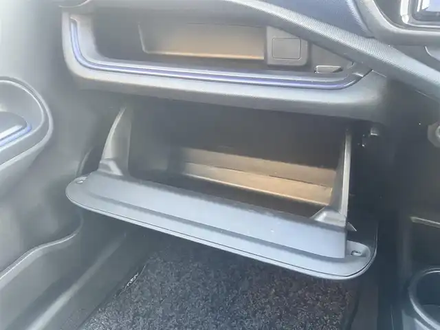 トヨタ アクア S 島根県 2016(平28)年 5.7万km ディープアメジストマイカメタリック 純正SDナビ　/地デジ/Ｂｌｕｅｔｏｏｔｈ　/バックカメラ　/ドライブレコーダー　/ＥＴＣ　/レーンアシスト　/プリクラッシュセーフティー　/オートハイビーム/ライト　/スマートキー/プッシュスタート/純正フロアマット　/社外15インチアルミホイール