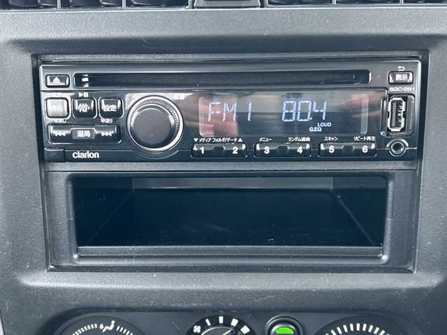 スズキ ジムニー XG 道北・旭川 2016(平28)年 5.1万km シルキーシルバーメタリック /ワンオーナー//4WD//ターボ//社外オーディオ//CD/USB/AUX//純正フロアマット//キーレスキー//背面タイヤ//保証書//取扱説明書//ヘッドライトレベライザー//ABS