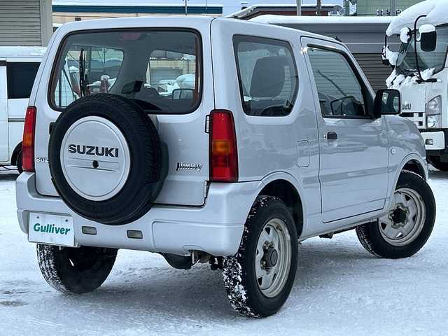 スズキ ジムニー XG 道北・旭川 2016(平28)年 5.1万km シルキーシルバーメタリック /ワンオーナー//4WD//ターボ//社外オーディオ//CD/USB/AUX//純正フロアマット//キーレスキー//背面タイヤ//保証書//取扱説明書//ヘッドライトレベライザー//ABS