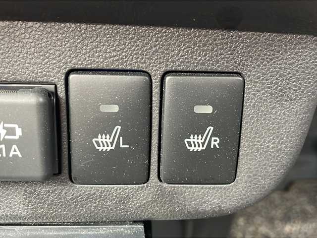 ダイハツ ミラ トコット G SA Ⅲ 福岡県 2023(令5)年 2.9万km ブラックマイカメタリック ワンオーナー/純正ナビNMZK-W730/(Bluetooth・フルセグTV・DVD・CD再生機能）/パノラマモニター（全周囲モニター）/ドライブレコーダー前方（DRN-HD2N)/シートヒーター（運転席・助手席）/USB入力端子（3か所）/アイドリングストップ（オフ）/純正フロアマット/先進発車お知らせ機能/スマートキー/スペアキー/パワーウィンドウ/パワーステアリング/保証書/取扱説明書