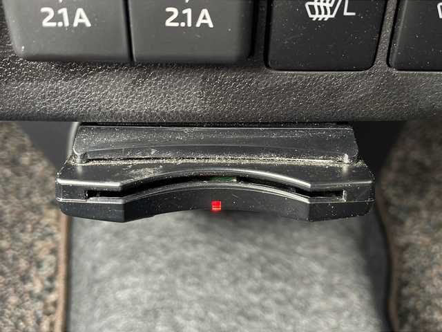 ダイハツ ミラ トコット G SA Ⅲ 福岡県 2023(令5)年 2.9万km ブラックマイカメタリック ワンオーナー/純正ナビNMZK-W730/(Bluetooth・フルセグTV・DVD・CD再生機能）/パノラマモニター（全周囲モニター）/ドライブレコーダー前方（DRN-HD2N)/シートヒーター（運転席・助手席）/USB入力端子（3か所）/アイドリングストップ（オフ）/純正フロアマット/先進発車お知らせ機能/スマートキー/スペアキー/パワーウィンドウ/パワーステアリング/保証書/取扱説明書