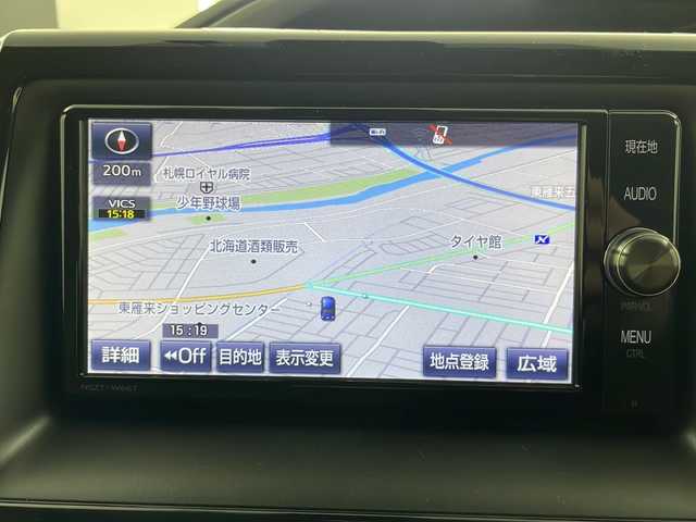 トヨタ ヴォクシー ZS 煌Ⅱ 道央・札幌 2016(平28)年 5.7万km ブラッキッシュアゲハガラスフレーク ・４ＷＤ/・純正ＳＤナビ/・フルセグＴＶ/・Ｂｌｕｅｔｏｏｔｈ/・ＣＤ／ＤＶＤ/・バックカメラ/・両側パワースライドドア/・ＥＴＣ/・ドライブレコーダー/・オートライト/・オートマチックハイビーム/・レーンアシスト/・純正16インチアルミホイール