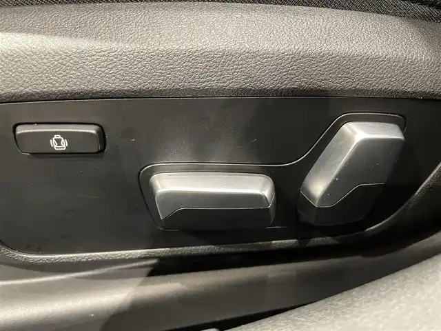 ＢＭＷ ３２０ｄ xDrive Mスポーツ 道央・札幌 2019(令1)年 4.2万km ミネラルグレー メタリックペイント/パーキングアシストプラス/OP19インチアロイホイール/ドライビングアシストプロフェッショナル/アダプティブLEDヘッドライト/ハイビームアシスト/純正HDDナビ/USB/BT/360°カメラ/PDC/パーキングアシスト/ハーフレザーシート/シートヒーター/ワイヤレスチャージング