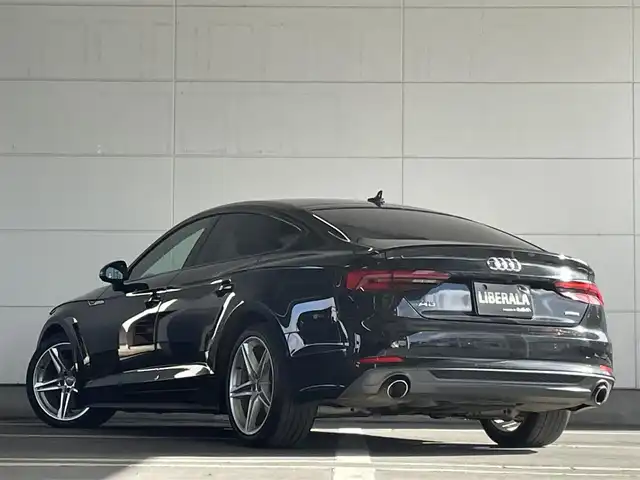 アウディ Ａ５ SB 45TFSIクワトロ スポーツ 山形県 2020(令2)年 2.8万km ミトスブラックメタリック ・ワンオーナー/・Sラインパッケージ/・Audiクワトロシステム/・ACC/・マトリクスLED/・自動駐車/・サラウンドビュー/・フロントビュー/・サイドアシスト/・パドルシフト/・D/Nシートヒーター/・バーチャルコックピット/・メモリー付きパワーシート/・Aホールド/・アンビエントライト/・インテリジェントグライディング/・レインセンサー/・Audiプレセンス/・プライバシーガラス