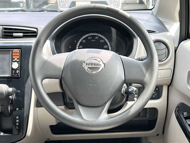 日産 デイズ J 京都府 2014(平26)年 5.8万km ブラック (株)IDOMが運営する【じしゃロン伏見店】の自社ローン専用車両になりますこちらは現金またはオートローンご利用時の価格です。自社ローンご希望の方は別途その旨お申付け下さい