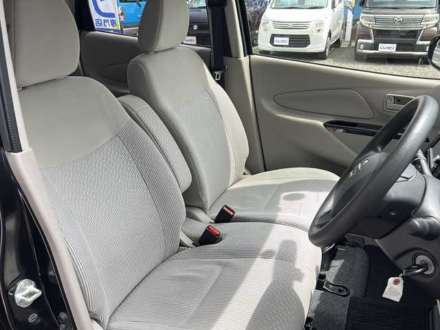 日産 デイズ J 京都府 2014(平26)年 5.8万km ブラック (株)IDOMが運営する【じしゃロン伏見店】の自社ローン専用車両になりますこちらは現金またはオートローンご利用時の価格です。自社ローンご希望の方は別途その旨お申付け下さい