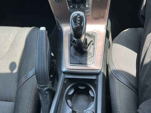 ボルボ Ｖ４０ クロスカントリー T4 ノルディック 東京都 2014(平26)年 4.2万km ロウカッパーM ワンオーナー/フルセグテレビ/バックカメラ/アイドリングストップ/プッシュスタート/クルーズコントロール/ETC/カーテンエアバック/ルーフレール