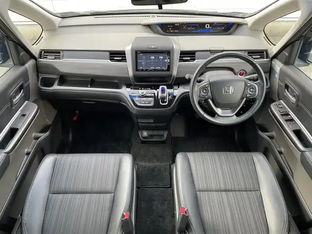 ホンダ フリード ハイブリット EX 福岡県 2017(平29)年 4万km クリスタルブラックパール 純正7型SDナビ(フルセグTV/CD/DVD/BT)バックカメラクルコン両側パワスラETCドラレコ純正フロアマット純正LED純正アルミホイールスマートキープッシュスタート