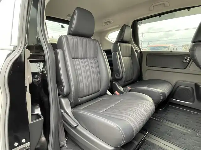 ホンダ フリード ハイブリット EX 福岡県 2017(平29)年 4万km クリスタルブラックパール 純正7型SDナビ(フルセグTV/CD/DVD/BT)バックカメラクルコン両側パワスラETCドラレコ純正フロアマット純正LED純正アルミホイールスマートキープッシュスタート