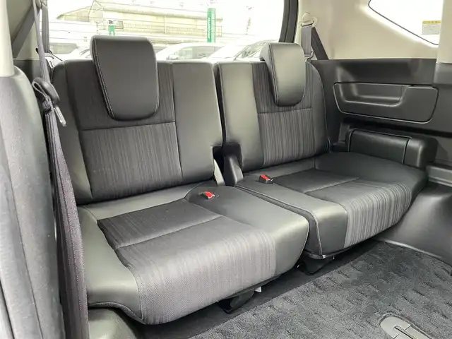 ホンダ フリード ハイブリット EX 福岡県 2017(平29)年 4万km クリスタルブラックパール 純正7型SDナビ(フルセグTV/CD/DVD/BT)バックカメラクルコン両側パワスラETCドラレコ純正フロアマット純正LED純正アルミホイールスマートキープッシュスタート