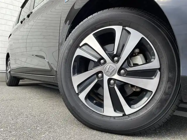 ホンダ フリード ハイブリット EX 福岡県 2017(平29)年 4万km クリスタルブラックパール 純正7型SDナビ(フルセグTV/CD/DVD/BT)バックカメラクルコン両側パワスラETCドラレコ純正フロアマット純正LED純正アルミホイールスマートキープッシュスタート