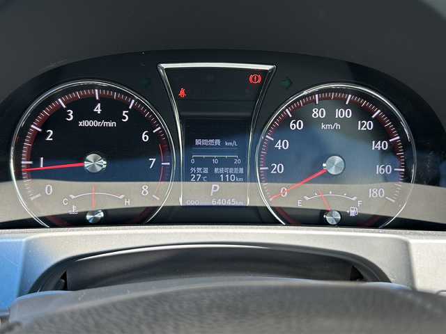 トヨタ クラウン アスリート S 静岡県 2013(平25)年 6.4万km ホワイトパールクリスタルシャイン 純正メーカーナビ/・AM/・FM/・DISC/・HDD/・USB/・Bluetooth/・フルセグＴＶ/主要装備/・バックカメラ/・リアスポイラー/・ＥＴＣ/・クルーズコントロール/・ＨＩＤヘッドライト/・オートライト/・フォグランプ/・横滑り防止装置/・サイドカーテンエアバッグ/・運転席＋助手席パワーシート/・ＭＴモード付ＡＴ/・１８インチ純正ＡＷ/・純正フロアマット/・パワーウィンドウ(全席オート)