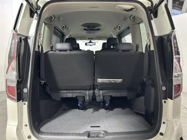 日産 セレナ e－パワー ハイウェイスター G 大阪府 2020(令2)年 5万km ブリリアントホワイトパール ProPILOT ALPINEナビ(フルセグ/DVD再生/Bluetooth) 360カメラ 後席モニター ETC デジタルインナーミラー 革シート 衝突軽減 レーダーC クリアランスソナー ドラレコ