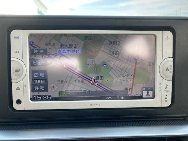 トヨタ ライズ G 青森県 2020(令2)年 4.3万km ブラックマイカメタリック ・4WD/・純正ナビ/・FM/AM/Bluetooth/CD/・寒冷地仕様/・衝突軽減装置/・レーンキープアシスト/・横滑り抑制装置/・コーナーセンサー/・スマートキー/・アイドリングストップ/・前席シートヒーター/・USBソケット/・純正LEDヘッドライト/・ETC/・オートライト/・オートハイビーム/・プッシュスタート/・ワイパーデアイサー/・ステアリングリモコン/・純正フロアマット/・MT付AT/・純正AW16インチ装着