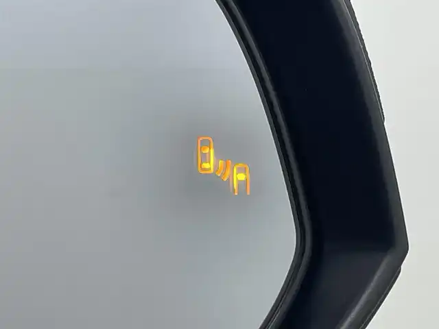 トヨタ ＲＡＶ４ アドベンチャー オフロードPKGⅡ 岡山県 2023(令5)年 3.2万km アティチュードブラックマイカ 純正10.5インチディスプレイオーディオ/【ナビ/フルセグTV/Bluetooth/USB/Carplay】/パノラミックビューモニター/ブラインドスポットモニター/レーダークルーズコントロール/ステアリングヒーター/合皮シート/前席シートヒーター/前席エアシート/運転席パワーシート/LEDヘッドライト/LEDフォグランプ/前後コーナーセンサー/ルーフレール/オートブレーキホールド/ビルトインETC2.0
