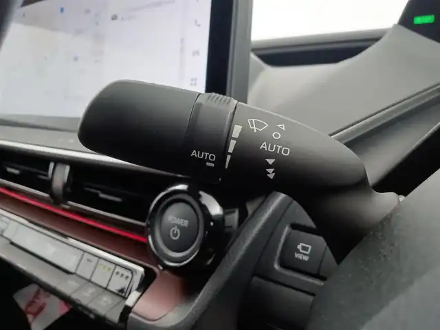 トヨタ プリウス Z 愛知県 2023(令5)年 2.8万km プラチナホワイトパールマイカ パノラマルーフ/トヨタチームメイト/トヨタセーフティ/純正ナビ/（Bluetooth/フルセグTV/Apple CarPlay）/全方位カメラ/ブラインドスポットモニター/ETC2.0/パワーシート/シートヒーター/シートクーラー/ステアリングヒーター/純正フロアマット/純正LEDライト/電動リアゲード/純正AW/電動格納ミラー