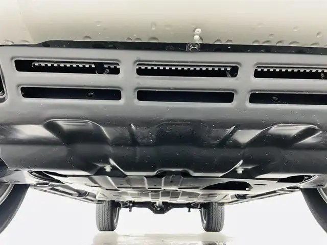 三菱 トライトン GSR 福島県 2024(令6)年 0.6万km ダイヤモンドブラックマイカ ｅ－Ａｓｓｉｓｔ　/・BSM/・標識認識機能/・パーキングセンサー/・レーンキープアシスト/・レーダークルーズコントロール/純正ナビ　/全方位カメラ　/レザーシート　/・パワーシート　/・シートヒーター　/・ステアリングヒーター　/ダウンヒルアシストコントロール　/革巻きステアリング　/・ステアリングスイッチ　/・チルトステアリング/ルーフレール/・サイドステップ/プッシュスタート/・スマートキー/・スペアキー/LEDライト/・オートライト/・フォグライト/純正フロアマット/電動格納ミラー
