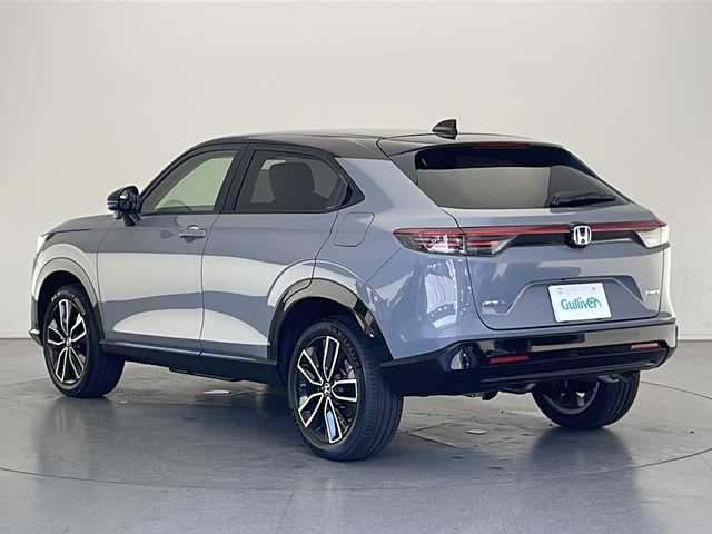 ホンダ ヴェゼル ハイブリッド 長野県 2025(令7)年 0.1千km グレーⅡ 4WD/ワンオーナー/純正メモリーナビ/（FM/AM/USB/Bluetooth/フルセグTV//Apple Car Play/Android Auto）/HONDA SENSING/・衝突軽減ブレーキ/・先行車発進お知らせ機能/・歩行者事故低減ステアリング/・路外逸脱抑制機能/・標識認識機能/速度超過お知らせ機能/・ブラインドスポットインフォメーション/・アダプティブドライビングビーム/・オートハイビーム/・誤発進抑制機能/・車線維持支援システム/・トラフィックジャムアシスト/・渋滞追従機能付アダプティブクルーズコントロール/・ダウンヒルアシストコントロール/W+サイド＆カーテンエアバッグ/熱線フロントガラス/ステアリングヒーター/サイドミラーヒーター/革巻きステアリング/パドルシフト/電子パーキングブレーキ/オートホールド/アイドリングストップ/電動リアゲート/ハーフレザーシート/D+N席シートヒーター/LEDヘッドライト/純正18インチアルミ/ビルトインETC2.0/ワイヤレススマホ充電/TYPE-C充電/保証書/取扱説明書/スペアキー×1