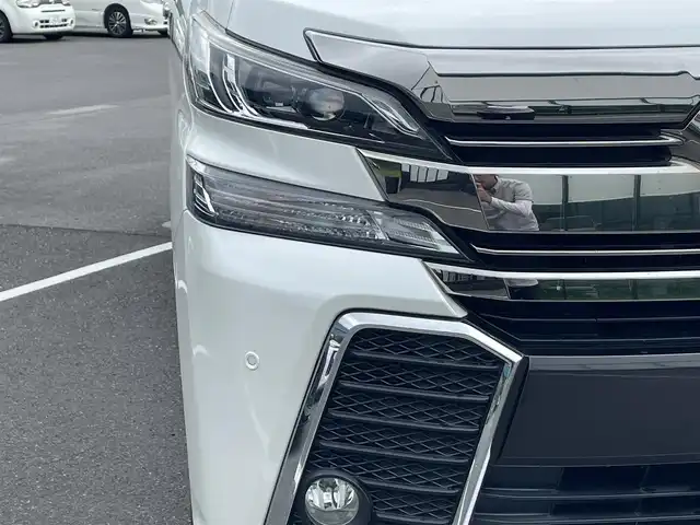 トヨタ ヴェルファイア Z 茨城県 2016(平28)年 3.7万km ホワイトパールクリスタルシャイン 純正9インチナビ/【FM・TV・BT・DVD・CD】/バックカメラ/スマートキー/スペアキー1本/ステアリングスイッチ/クリアランスソナー/両側パワースライドドア/LEDオートライト/ビルトインETC/サンルーフ/ムーンルーフ/ドアバイザー