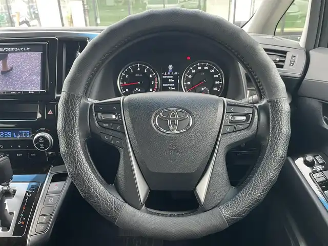 トヨタ ヴェルファイア Z 茨城県 2016(平28)年 3.7万km ホワイトパールクリスタルシャイン 純正9インチナビ/【FM・TV・BT・DVD・CD】/バックカメラ/スマートキー/スペアキー1本/ステアリングスイッチ/クリアランスソナー/両側パワースライドドア/LEDオートライト/ビルトインETC/サンルーフ/ムーンルーフ/ドアバイザー