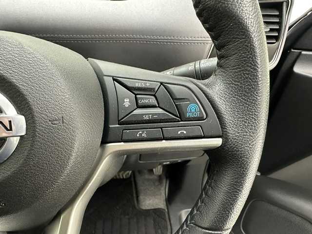 日産 セレナ ハイウェイスター V 兵庫県 2020(令2)年 3.9万km ダイヤモンドブラック ・社外メモリナビ/・アラウンドビューモニター/・前後ドライブレコーダー/・ETC/・両側パワースライドア/・プロパイロット/・エマージェンシーブレーキ/・レーンキープアシスト/・ブラインドスポットモニター/・アクティブクルーズコントロール/・LEDヘッドライト/・LEDフォグランプ/・オートライト/・純正16インチアルミホイール/・コーナーセンサー/・スマートキー/・スペアキー1本/・プッシュスタート