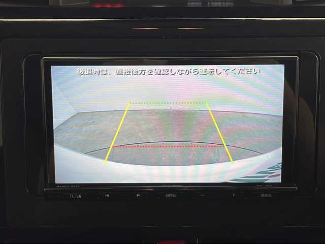 トヨタ ルーミー カスタムG 秋田県 2024(令6)年 1.4万km パールホワイトⅢ 4WD/社外メモリナビ　/フルセグTV/Bluetooth/AM/FM//両側パワースライドドア　/バックカメラ　/寒冷地仕様　/衝突被害軽減システム　/レーダークルーズコントロール　/横滑り防止装置　/LEDヘッドライト　/前後コーナーセンサー　/スペアキー　/ETC/LEDフォグランプ/アイドリングストップ/オートブレーキホールド/スマートキー