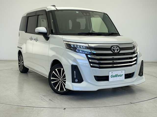 トヨタ ルーミー 千葉県 2021(令3)年 3.5万km パールホワイトⅢ 衝突軽減ブレーキ/レーンキープアシスト/レーダークルーズコントロール/オートマチックハイビーム/純正SDナビ/（フルセグ/Bluetooth/CD/DVD/FM/AM）/バックカメラ/アイドリングストップ/ETC/ドライブレコーダー（前後）/両側パワースライドドア/シートヒーター/LEDヘッドライト/フォグライト/電動格納ミラー/純正フロアマット/純正サイドバイザー/W＋サイド＋カーテンエアバッグ/シートバックテーブル/ロールサンシェード
