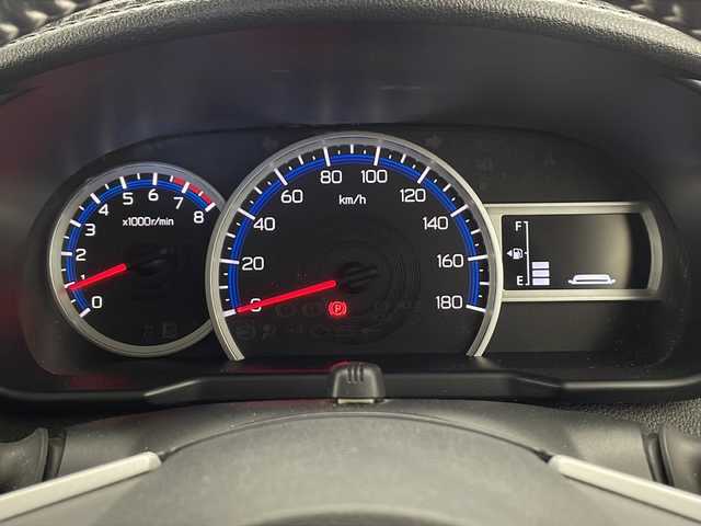 トヨタ ルーミー 千葉県 2021(令3)年 3.5万km パールホワイトⅢ 衝突軽減ブレーキ/レーンキープアシスト/レーダークルーズコントロール/オートマチックハイビーム/純正SDナビ/（フルセグ/Bluetooth/CD/DVD/FM/AM）/バックカメラ/アイドリングストップ/ETC/ドライブレコーダー（前後）/両側パワースライドドア/シートヒーター/LEDヘッドライト/フォグライト/電動格納ミラー/純正フロアマット/純正サイドバイザー/W＋サイド＋カーテンエアバッグ/シートバックテーブル/ロールサンシェード