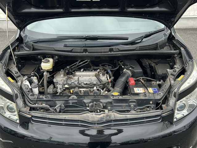 トヨタ ヴォクシー Z 栃木県 2009(平21)年 7.9万km ブラック 社外メモリナビ/品番:AVN-LS01W/Bluetooth/CD/DVD/フルセグTV/バックカメラ/盗難防止装置/ETC/ウィンカーミラー/ドアバイザー/両側パワースライドドア/HIDヘッドライト/フォグランプ/プッシュスタート/スマートキー/純正アルミホイール/純正フロアマット