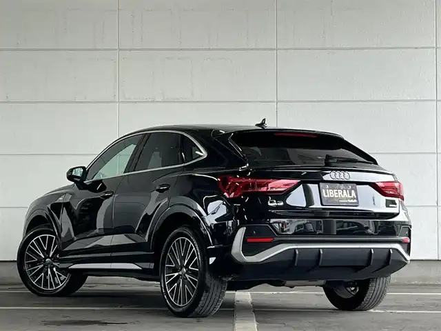 アウディ Ｑ３ SB 35TDIクワトロ Sライン 山形県 2020(令2)年 2.7万km ミトスブラックメタリック 純正ナビ/フルセグTV/AppleCarplay/バーチャルコックピット/電動リアゲート/フットオープナー/コーナーセンサー/Sラインレザーシート/パワーシート/シートヒーター/前後ドライブレコーダー/アダプティブクルーズコントロール/ブラインドスポットモニター/アンビエントライト