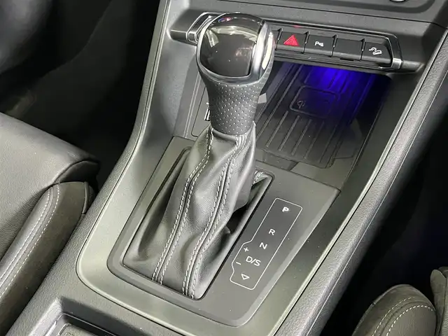 アウディ Ｑ３ SB 35TDIクワトロ Sライン 山形県 2020(令2)年 2.7万km ミトスブラックメタリック 純正ナビ/フルセグTV/AppleCarplay/バーチャルコックピット/電動リアゲート/フットオープナー/コーナーセンサー/Sラインレザーシート/パワーシート/シートヒーター/前後ドライブレコーダー/アダプティブクルーズコントロール/ブラインドスポットモニター/アンビエントライト