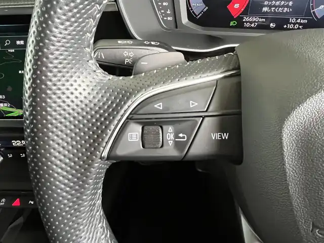 アウディ Ｑ３ SB 35TDIクワトロ Sライン 山形県 2020(令2)年 2.7万km ミトスブラックメタリック 純正ナビ/フルセグTV/AppleCarplay/バーチャルコックピット/電動リアゲート/フットオープナー/コーナーセンサー/Sラインレザーシート/パワーシート/シートヒーター/前後ドライブレコーダー/アダプティブクルーズコントロール/ブラインドスポットモニター/アンビエントライト