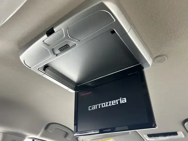 日産 セレナ e－パワー ハイウェイスター V 神奈川県 2019(令1)年 7.5万km ブリリアントホワイトパール 純正ディーラーオプションSDナビ/Bluetooth・CD・DVD・BD・SD・USB・AppleCarPlay・AndroidAuto・フルセグTV/後席専用モニター/全方位運転支援システム/インテリジェントアラウンドビューモニター/ハンズフリーパワースライドドア/ブラインドスポットモニター/シートヒーター/ステアリングヒーター/ビルトインETC/社外360度ドライブレコーダー/クルーズコントロール/レーンキープアシスト/アイドリングストップ/社外フロアマット/スマートキー/純正16インチアルミホイール/LEDヘッドランプ/ウォークスルー/横滑り防止装置/盗難防止装置/衝突被害軽減システム