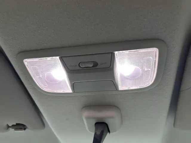 ホンダ Ｎ ＢＯＸ カスタム G SSパッケージ 栃木県 2017(平29)年 6.4万km クリスタルブラックパール 純正メモリナビ/TV/Bluetooth/CD/SD/AM/FM/バックカメラ/ビルトインETC/両側パワースライドドア/純正エンジンスターター/前席シートヒーター/オートリトラミラー/HIDオートライト/フォグランプ/シートバックテーブル/ローンサンシェード/純正フロアマット/純正14インチAW/スマートキー/プッシュスタート/ステアリングリモコン/LEDルームランプ