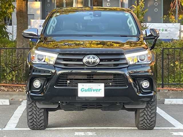 トヨタ ハイラックス Z 宮城県 2018(平30)年 8.6万km アティチュードブラックマイカ 4WD/社外エンジンスターター/トヨタセーフティセンス/・プリクラッシュセーフティ/・クルーズコントロール/・レーンキープアシスト/・ダウンヒルアシストコントロール/・車線逸脱警報装置/純正ナビ/・型番：NSZT-W66T/・フルセグTV/Bluetooth/CD/DVD/・バックカメラ/・ETC/革巻きステアリング/・ステアリングスイッチ/プッシュスタート/・スマートキー/LEDヘッドライト/・オートライト/革調シートカバー/トノカバー/ドアバイザー