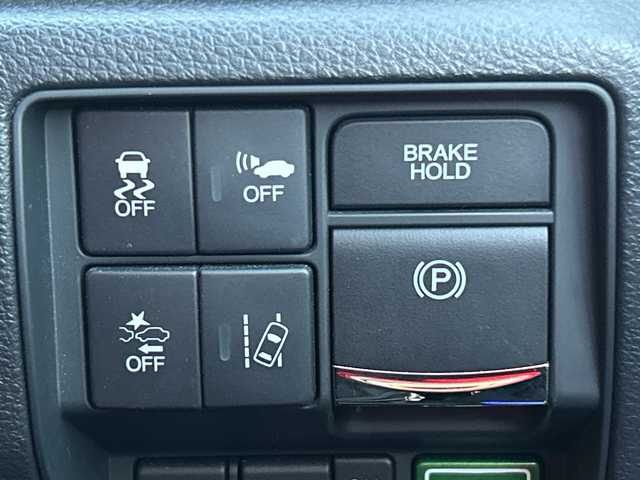 ホンダ オデッセイ ハイブリッド アブソルート・EXホンダセンジング 愛媛県 2018(平30)年 5.8万km プレミアムヴィーナスブラックP 全方位カメラ/純正ナビ/ブラインドスポットモニター/両側パワースライドドア/ビルトインETC2.0/衝突軽減システム/パワーシート/ハーフレザー/オートLED/シートヒーター/ドライブレコーダー前後/コーナーセンサー前後/クルーズコントロール追従あり/レーンキープアシスト/フォグランプ/純正フロアマット/３列シート/オットマン/スマートキー/スペアキー1本