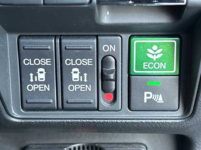 ホンダ オデッセイ ハイブリッド アブソルート・EXホンダセンジング 愛媛県 2018(平30)年 5.8万km プレミアムヴィーナスブラックP 全方位カメラ/純正ナビ/ブラインドスポットモニター/両側パワースライドドア/ビルトインETC2.0/衝突軽減システム/パワーシート/ハーフレザー/オートLED/シートヒーター/ドライブレコーダー前後/コーナーセンサー前後/クルーズコントロール追従あり/レーンキープアシスト/フォグランプ/純正フロアマット/３列シート/オットマン/スマートキー/スペアキー1本