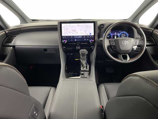 トヨタ アルファードハイブリット Z 埼玉県 2024(令6)年 2.8万km プラチナホワイトパールマイカ 純正ナビ/全方位カメラ/電動リアゲート/ビルトインETC2.0/レーダークルーズコントロール/両側パワースライドドア/ワイヤレス充電器/ハンドルヒーター/BSM/AC100V/ドライブレコーダー/全席パワーシート/オットマン/レーンキープアシスト　/安心降車アシスト/ロードサインアシスト/ロールサンシェード/LEDヘッドライト/オートマチックハイビーム/フォグランプ/純正フロアマット/純正アルミホイール