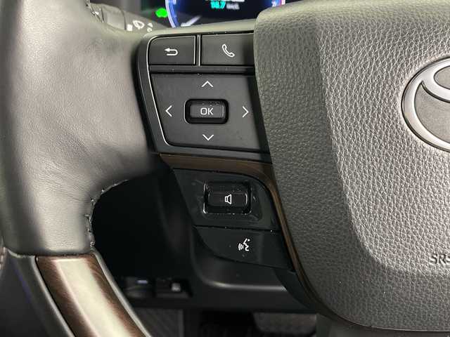 トヨタ アルファードハイブリット Z 埼玉県 2024(令6)年 2.8万km プラチナホワイトパールマイカ 純正ナビ/全方位カメラ/電動リアゲート/ビルトインETC2.0/レーダークルーズコントロール/両側パワースライドドア/ワイヤレス充電器/ハンドルヒーター/BSM/AC100V/ドライブレコーダー/全席パワーシート/オットマン/レーンキープアシスト　/安心降車アシスト/ロードサインアシスト/ロールサンシェード/LEDヘッドライト/オートマチックハイビーム/フォグランプ/純正フロアマット/純正アルミホイール