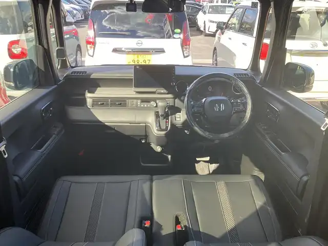 ホンダ Ｎ ＢＯＸ カスタム ターボ コーディネートS 三重県 2024(令6)年 0.7万km グレーⅡ Honda SENSING/衝突軽減ブレーキ（CMBS）/踏み間違い衝突軽減システム/路外逸脱抑制機能/歩行者事故低減ステアリング/先行車発進お知らせ機能/標識認識機能/オートハイビーム/パーキングセンサーシステム/アダプティブクルーズコントロール/純正9インチナビ/フルセグ/Bluetooth/Apple Car Play/Android Auto/バックカメラ/LEDヘッドライト/両側パワースライドドア/前席シートヒーター/スマートキー/プッシュスタート/ハーフレザーシート/シートバックテーブル/ステアリングスイッチ/純正15インチアルミ