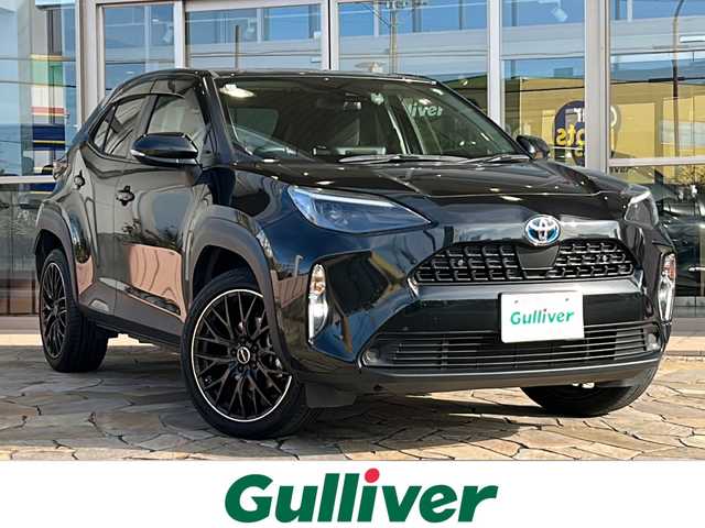 トヨタ ヤリスクロス ハイブリッド G 静岡県 2023(令5)年 3.6万km ブラックマイカ 純正ナビ/FM/AM/USB/Bluetooth/Miracast/主要装備/・バックカメラ　/・コーナーセンサー　/・ＢＳＭ　/・ＥＴＣ　/・レーダークルーズコントロール　/・シートヒーター　/・ドライブレコーダー　/・ハンドルヒーター　/・スマートキー　/・ＳＯＳコール　/・オートホールド　/・保証書/・取扱説明書/・スペアキー/・衝突軽減システム/・レーンキープ/・プッシュスタート/・RCTA/・PKSB/・RSA/・社外アルミホイール（Precious）/・横滑り防止装置/・オートライト/・オートハイビーム/・ステアリングリモコン