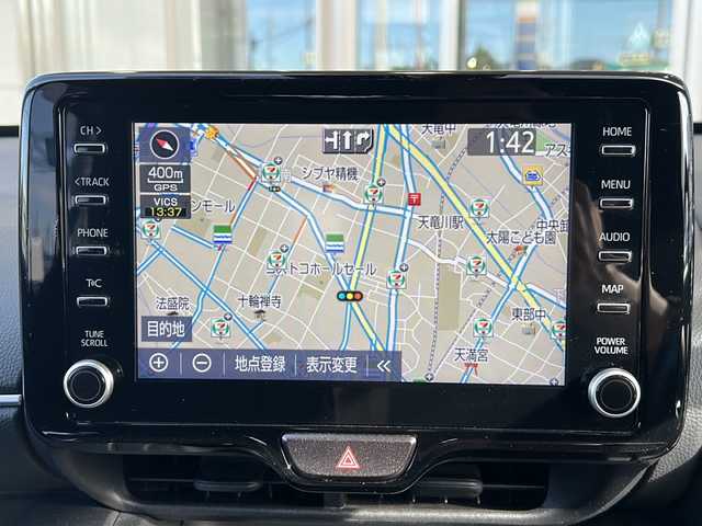 トヨタ ヤリスクロス ハイブリッド G 静岡県 2023(令5)年 3.6万km ブラックマイカ 純正ナビ/FM/AM/USB/Bluetooth/Miracast/主要装備/・バックカメラ　/・コーナーセンサー　/・ＢＳＭ　/・ＥＴＣ　/・レーダークルーズコントロール　/・シートヒーター　/・ドライブレコーダー　/・ハンドルヒーター　/・スマートキー　/・ＳＯＳコール　/・オートホールド　/・保証書/・取扱説明書/・スペアキー/・衝突軽減システム/・レーンキープ/・プッシュスタート/・RCTA/・PKSB/・RSA/・社外アルミホイール（Precious）/・横滑り防止装置/・オートライト/・オートハイビーム/・ステアリングリモコン