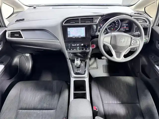 ホンダ シャトル ハイブリッド ホンダセンシング 大阪府 2020(令2)年 5.9万km ルナシルバーM 社外ナビ バックカメラ レーダークルコン 衝突軽減ブレーキ レーンアシスト スマートキー プッシュスタート オートエアコン 前後ドライブレコーダー ETC