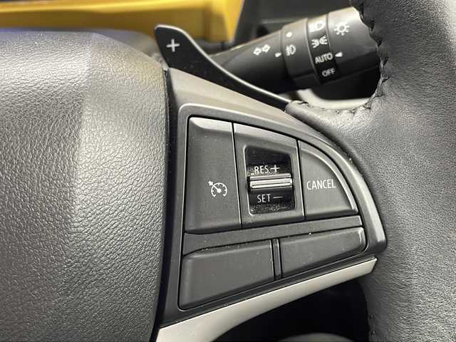 スズキ クロスビー HYBRID MZ 千葉県 2018(平30)年 3.5万km ミネラルグレーメタリック 3トーンコーディネート 衝突軽減システム/純正8型ナビ/　CD/DVD/Bluetooth/フルセグTV/全方位カメラ/クルーズコントロール/前席シートヒーター/コーナーセンサー（後）/純正アルミホイール/LEDヘッドライト/パドルシフト/オートマチックハイビーム/前方ドライブレコーダー/ETC/ステアリングスイッチ/フロアマット/ドアバイザー/スマートキー/プッシュスタート