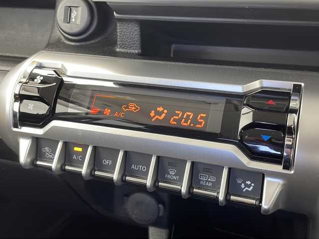 スズキ クロスビー HYBRID MZ 千葉県 2018(平30)年 3.5万km ミネラルグレーメタリック 3トーンコーディネート 衝突軽減システム/純正8型ナビ/　CD/DVD/Bluetooth/フルセグTV/全方位カメラ/クルーズコントロール/前席シートヒーター/コーナーセンサー（後）/純正アルミホイール/LEDヘッドライト/パドルシフト/オートマチックハイビーム/前方ドライブレコーダー/ETC/ステアリングスイッチ/フロアマット/ドアバイザー/スマートキー/プッシュスタート
