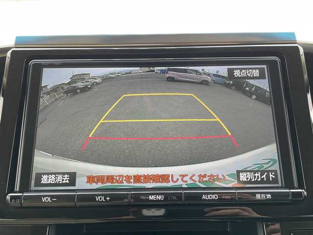 トヨタ アルファードハイブリット G 岩手県 2017(平29)年 5.9万km ラグジュアリーホワイトパールクリスタルシャインガラスフレーク 4WD/プリクラッシュセーフティ/純正メモリナビ/　　CD/DVD/SD/Bt/フルセグTV/バックカメラ/両側パワースライドドア/クルーズコントロール/LEDオートライト/フォグランプ/合皮ハーフレザーシート/パワーシート/オットマン/純正17インチアルミホイール/クリアランスソナー/アイドリングストップ/スマートキー/ビルトインETC