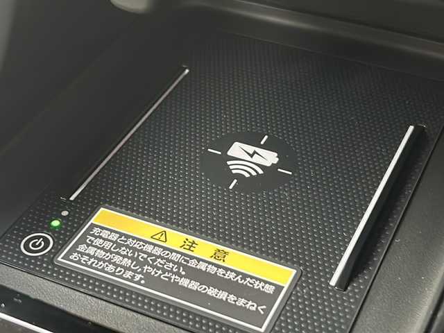 ホンダ ヴェゼル ハイブリッド e:HEV Z 岡山県 2025(令7)年 0.1万km未満 プラチナホワイトパール 登録済未使用車/純正メモリナビ/（USB/Bluetooth/フルセグTV//AppleCarPlay/AndroidAuto）/バックカメラ/ホンダセンシング/コーナーセンサー（前後）/アダクティブクルーズコントロール/プリクラッシュセーフティー/LKA/ブラインドスポットモニター/横滑り防止装置/盗難防止装置/カーテンエアバッグ/ダウンアシストコントロール/パワーバックドア/ハーフレザーシート/シートヒーター（D/N席）/ステアリングヒーター/パドルシフト/ビルトインETC2.0/LEDヘッドライト/オートライト/オートマチックハイビーム/MTモード付AT/ワイヤレス充電