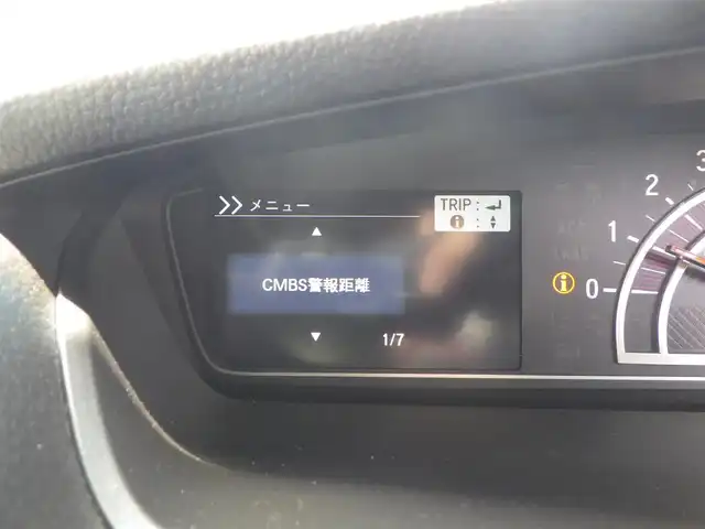 ホンダ Ｎ ＢＯＸ カスタム G EX ターボ ホンダセンシング 千葉県 2018(平30)年 2.2万km プラチナホワイトパール ホンダセンシング/・衝突軽減ブレーキ（CMBS）/・車線維持支援システム（LKAS）/・アダプティブクルーズコントロール（ACC）/・後方誤発進抑制機能/・誤発進抑制機能/両側パワースライドドア/純正SDナビ/地デジTV/【DVD/CD再生機能　Bluetooth接続】/バックカメラ/ドライブレコーダー/革巻きステアリング/ステアリングスイッチ/パドルシフト/前席シートヒーター/ETC/LEDヘッドライト/フォグライト/ウインカーミラー/リアコーナーセンサー/純正15インチアルミホイル/サイド/カーテンエアバッグ/スマートキー