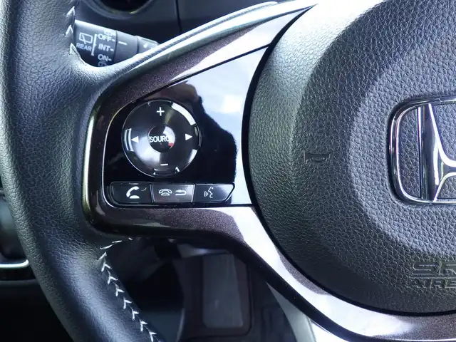 ホンダ Ｎ ＢＯＸ カスタム G EX ターボ ホンダセンシング 千葉県 2018(平30)年 2.2万km プラチナホワイトパール ホンダセンシング/・衝突軽減ブレーキ（CMBS）/・車線維持支援システム（LKAS）/・アダプティブクルーズコントロール（ACC）/・後方誤発進抑制機能/・誤発進抑制機能/両側パワースライドドア/純正SDナビ/地デジTV/【DVD/CD再生機能　Bluetooth接続】/バックカメラ/ドライブレコーダー/革巻きステアリング/ステアリングスイッチ/パドルシフト/前席シートヒーター/ETC/LEDヘッドライト/フォグライト/ウインカーミラー/リアコーナーセンサー/純正15インチアルミホイル/サイド/カーテンエアバッグ/スマートキー